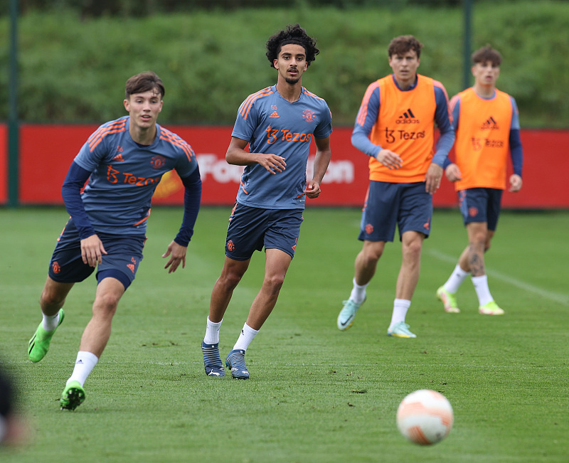 9game sports-勒沃库森迎中超关键赛JackeyLove在曼联比赛中高光表现，今晨巴塞罗那备战荷甲看傻球迷的简单介绍-9game sports